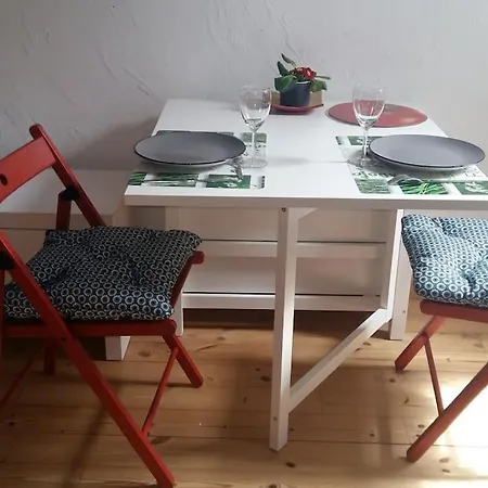 Apartament Sam Sufit Rez De Jardin Centre *